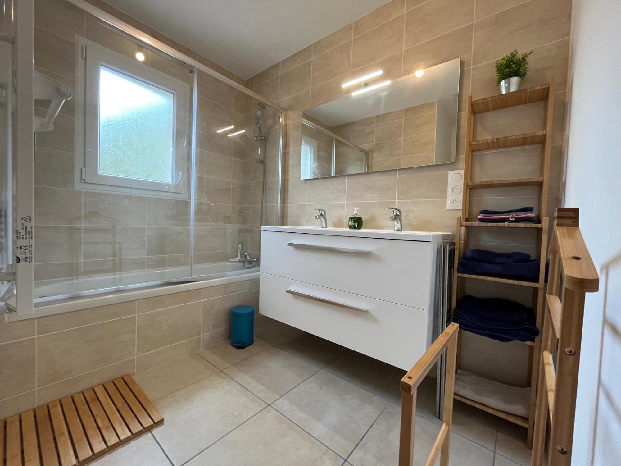 Maison T4 Cosy + Jardin Leyment Extérieur photo